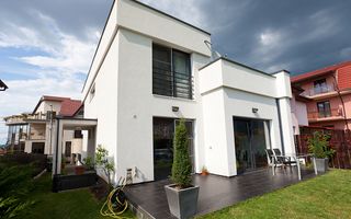 Vila deosebită, în cartierul Zorilor, superfinisată, ideală pentru locuință ! - Poză 1