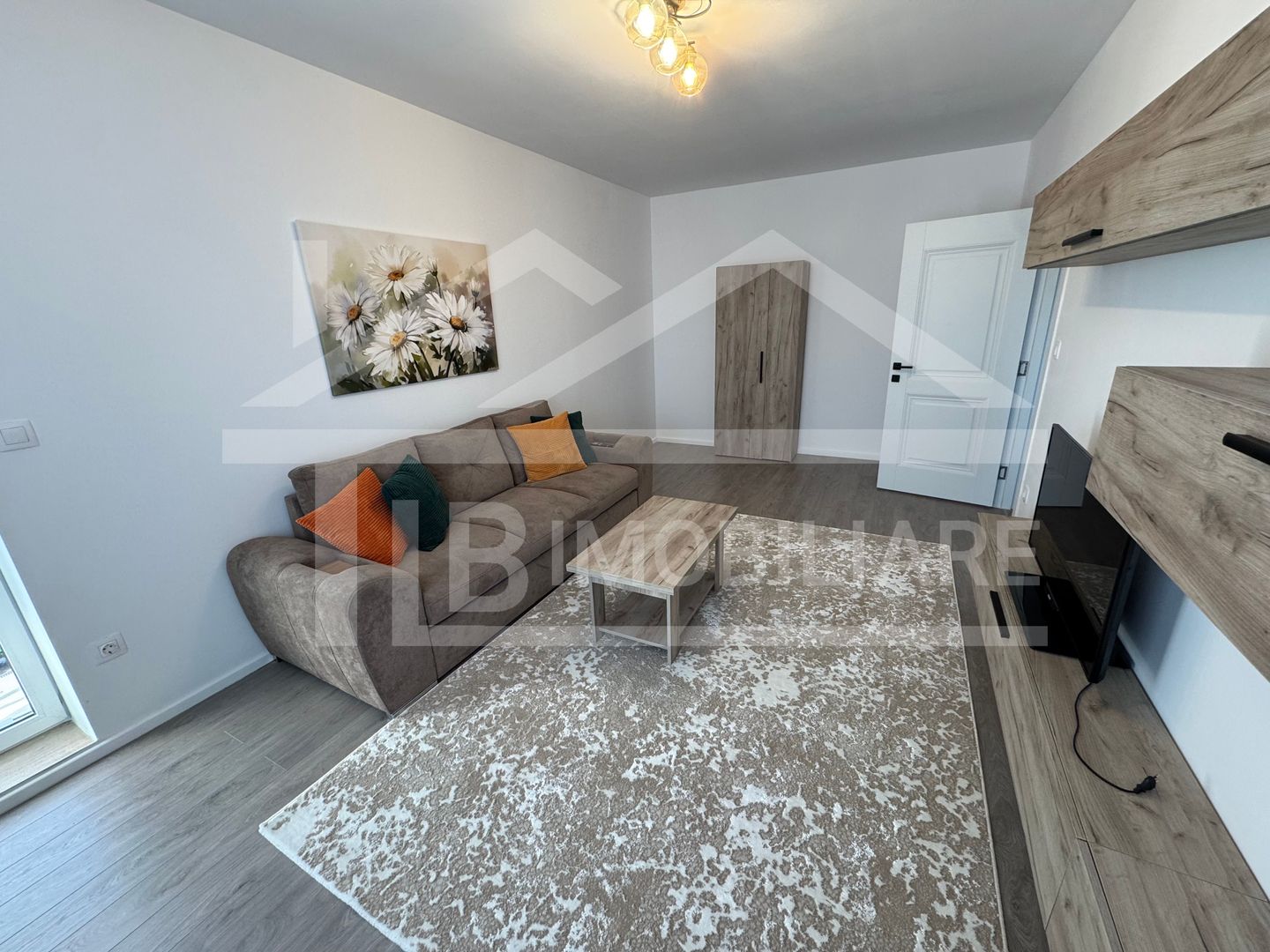 Apartament cu 2 camere, 58mp, decomandat, parcare, Zona Vivat Residence - Poză 2