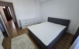 Apartament cu 4 Camere, Complet Mobilat, Lift, Zona Centru - Poză 12