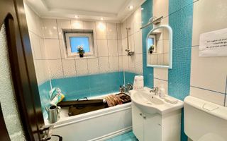 VANZARE VILA ELEGANTA BANU MANTA PIATA VICTORIEI 170MP 5 CAMERE 3 BAI - Poză 13