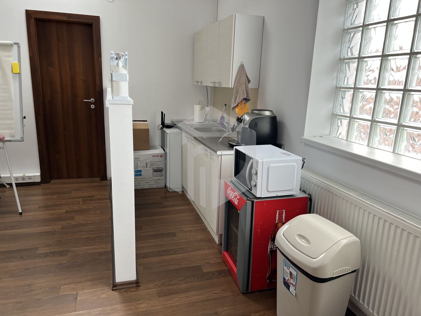 Spatiu de birouri de inchiriat/ Cale Dumbravii- Gh.Dima-60 mp - Poză 3