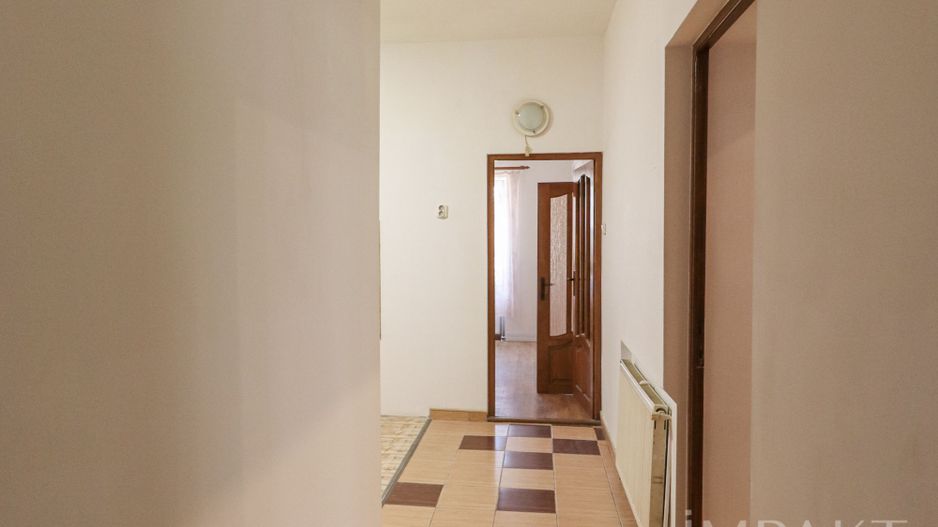 Apartament cu 3 camere si cota parte de gradina, zona strazii Horea! - Poză 5