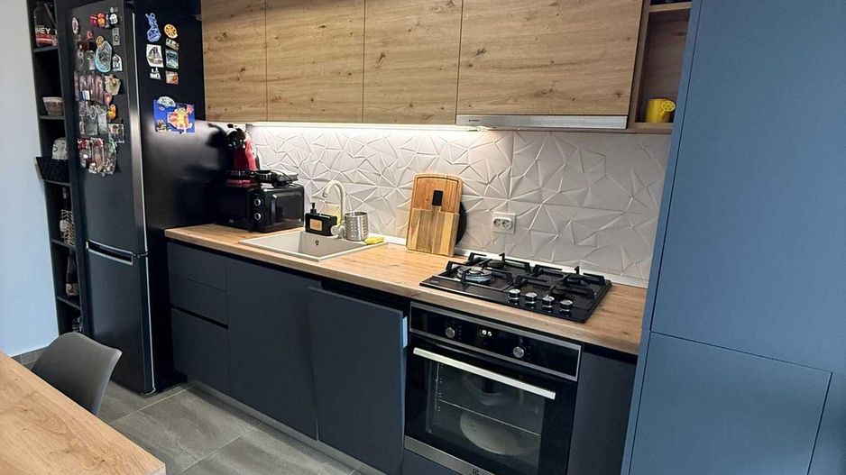 Apartament 2 camere. Decomandat. Loc de parcare. Bld. Metalurgiei. - Poză 5