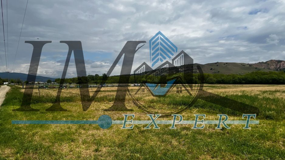 Teren de vânzare zona arini in Lancram - Poză 2