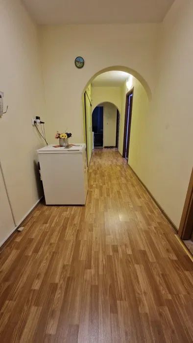 Apartamet 3 camere de vanzare Gorjului - Poză 4