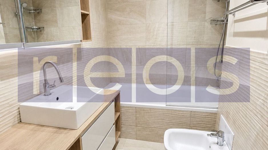 VANZARE APARTAMENT MODERN LUMINOS 3 CAMERE TITAN PARK 77mp - Poză 10