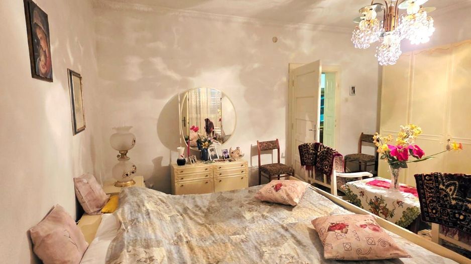 DE VANZARE CASA 5CAMERE ZONA CENTRALA TALMACIU - Poză 13