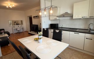 Apartament 3 camere spațios Oradea - Poză 1