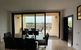 Casă ultramoderna la cheie 2024 pe malul lacului Laguna Verde – teren 800 mp - Poză 14