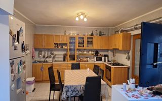 Rahova-Cora Alexandriei | 6 camere | 364mp | P+M | 200.000 euro - Poză 2