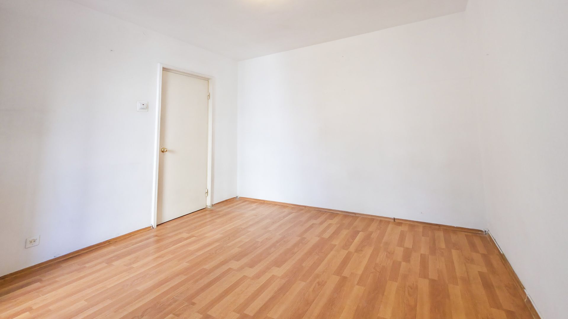 Apartament 3 camere decomandat – Aleea Băiuț nr. 3,  Metrou&Parc&Piata - Poză 9