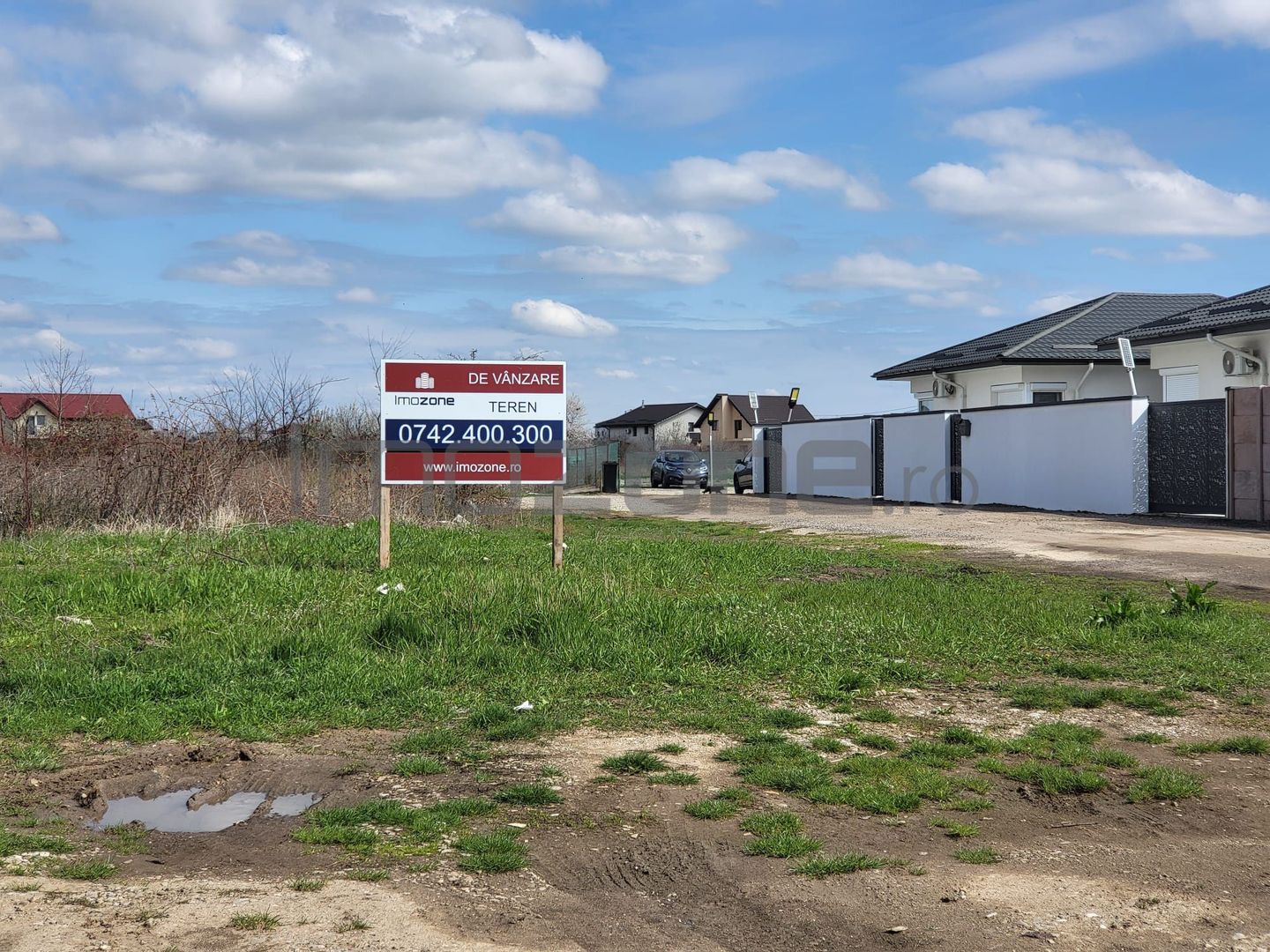 PENTRU INVESTITORI! - TEREN CU AUTORIZATIE DE CONSTRUIRE / ZONA FERME / OTOPENI - Poză 4