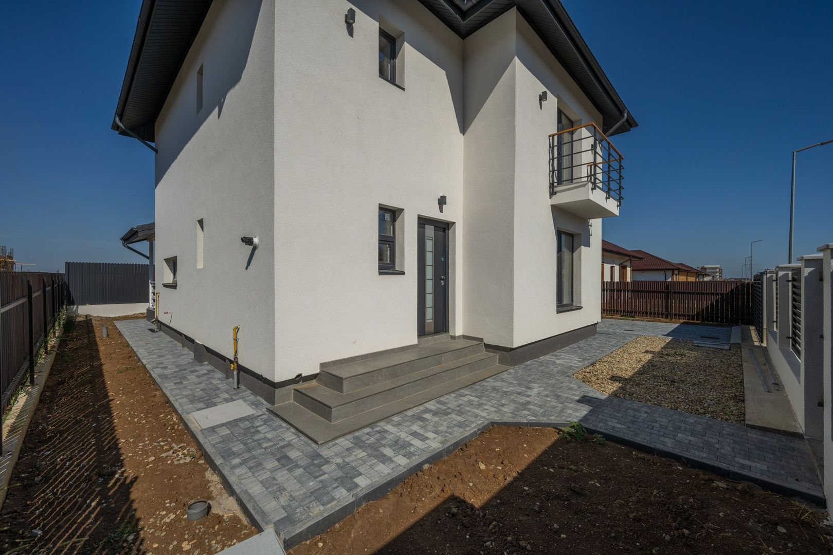 Vila Individuala superba  Finalizata  Fundeni Dobroesti Lot 304 mp - Poză 1