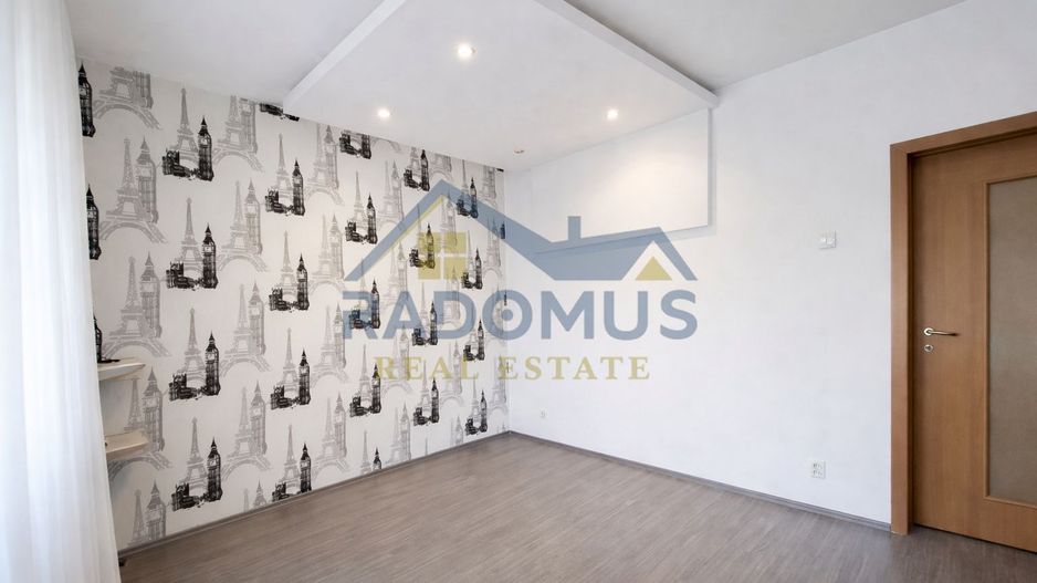 Casă + Spațiu comercial -218 mp utili- Intersecție circulata -Trifazic - Poză 2