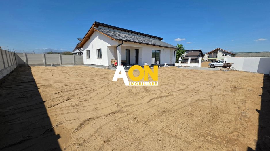 Casa 4 Camere, 2 Bai, 610mp Teren Zona Alba Micesti - Poză 1