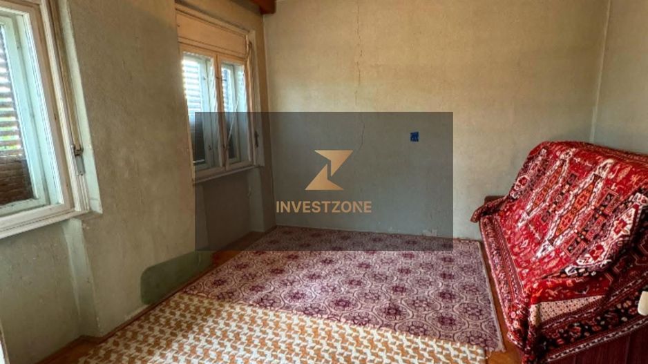 Teren 1000 mp și casă lângă Aquapark ul Nymphaea din Oradea - Poză 11