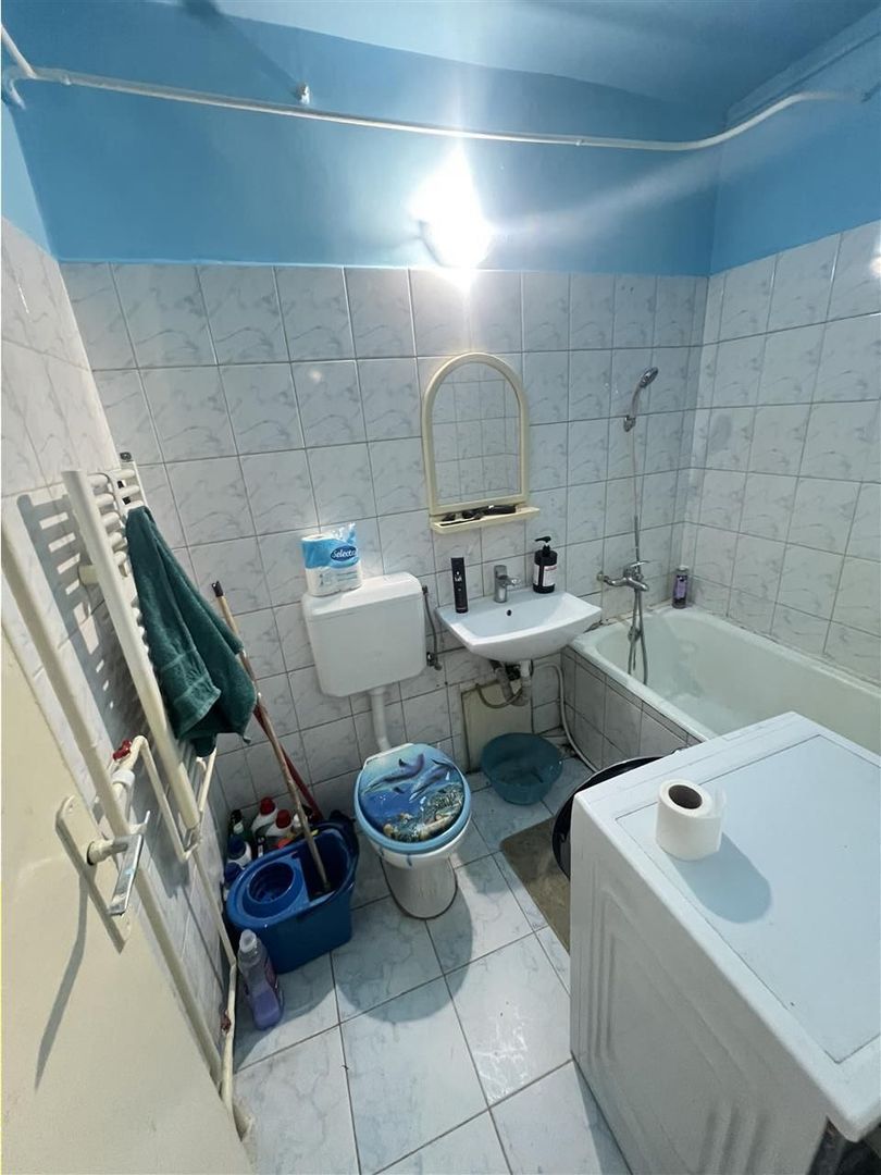 1 camera zona Bucovina 4 ap pe nivel baie cu cada - Poză 9