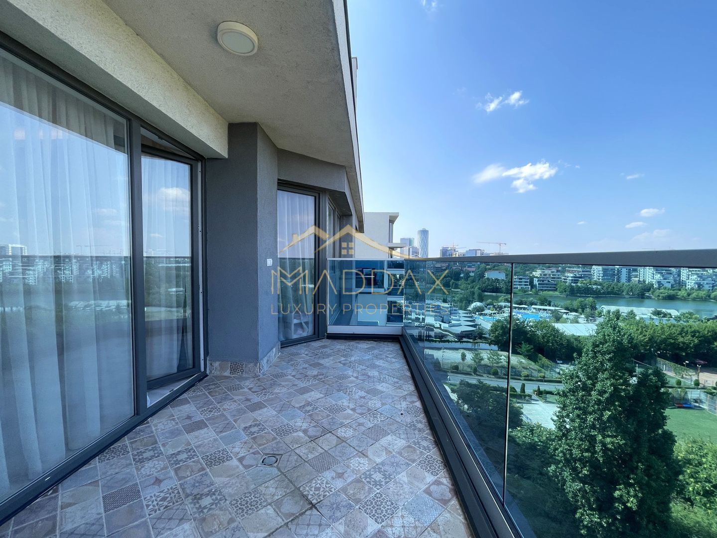 4 rooms apartment - 122 sqm *Furnished*/ 1 Parking / Floreasca - Poză 22