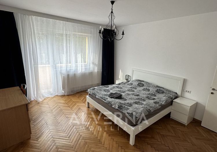 Apartament 2 dormitoare + living | balcon | 96mp + 4mp | zona Centrala - Poză 3
