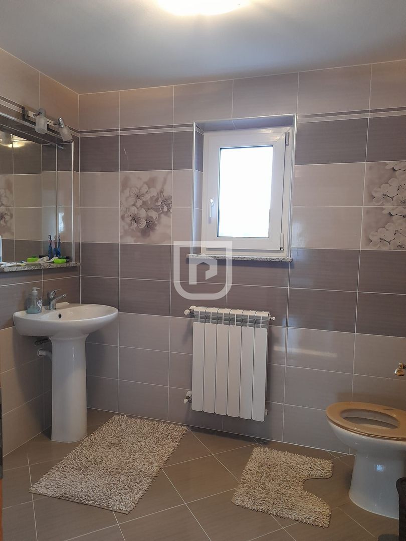 Casă 5 camere, 2.800 mp teren, Dărmănești – 13 km Suceava - Poză 16