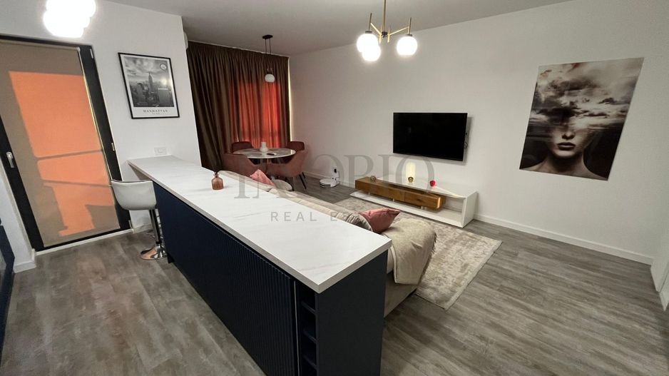 Apartament 2 camere modern | Expozitiei - Poză 2