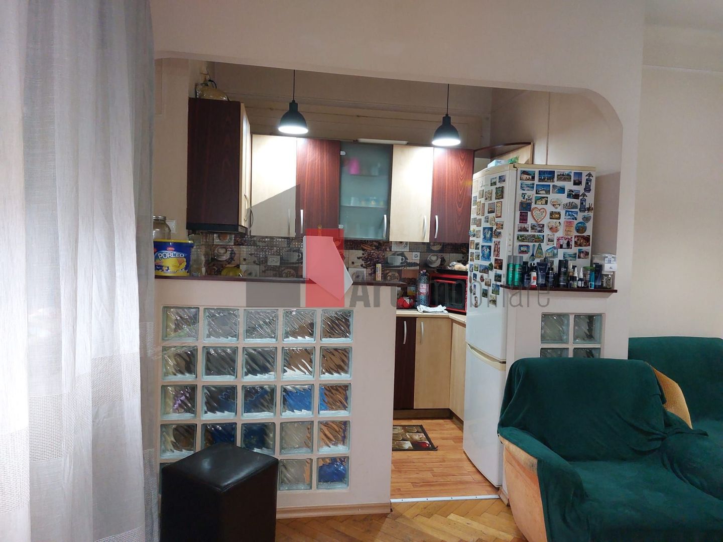 Apartamentul "ENIREJO", et. 1 in vila, FARA RISC SEISMIC, intrare exclusiva - Poză 7