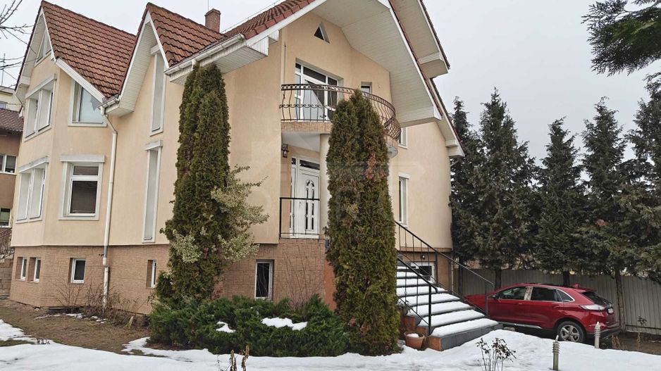 inchiriez casa mare in Tudor pretabila pentru firme, birouri etc. - Poză 4