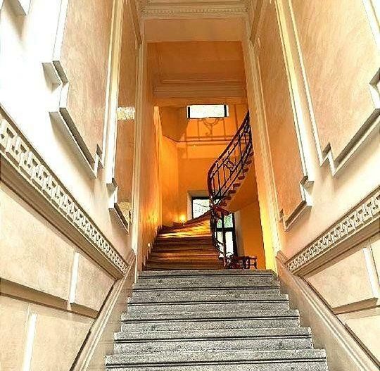 Casă / Vilă cu 11 camere de închiriat în P-ta Romana, Bucuresti - Poză 4