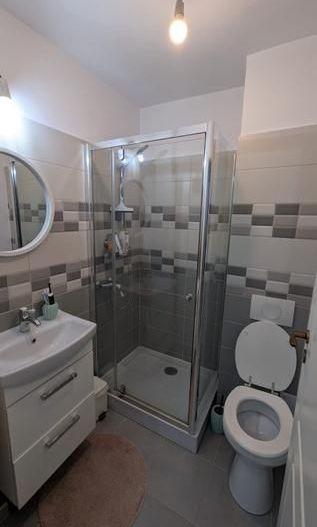 Dambovita | 3 Camere | Decomandat | Mobilat si Utilat. - Poză 15