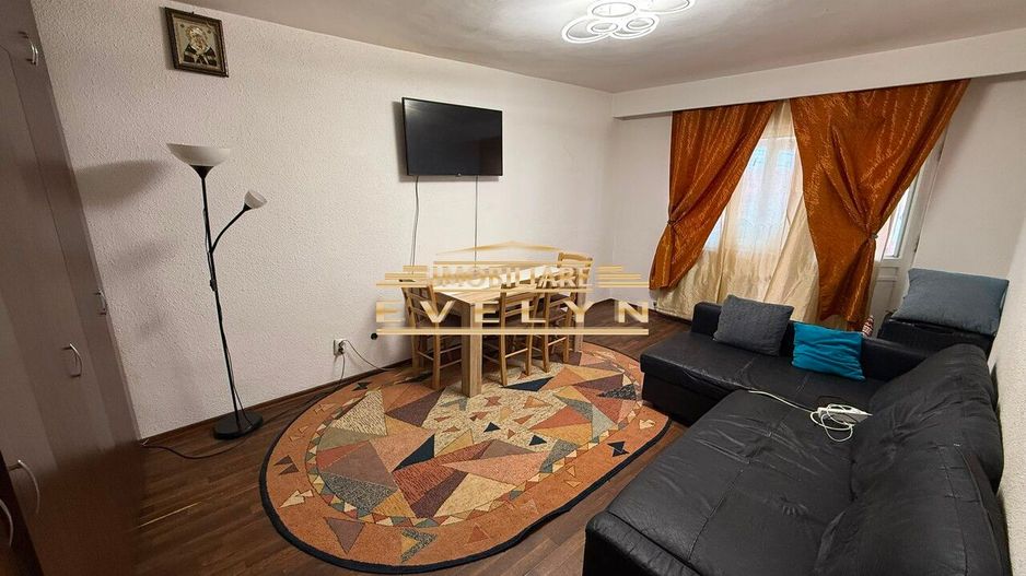 Apartament 3 camere de vânzare – Piața Mare - Poză 1