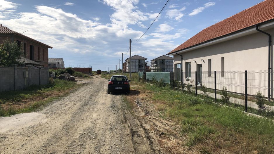 Teren pt locuințe colective-calea Urseni - Poză 1