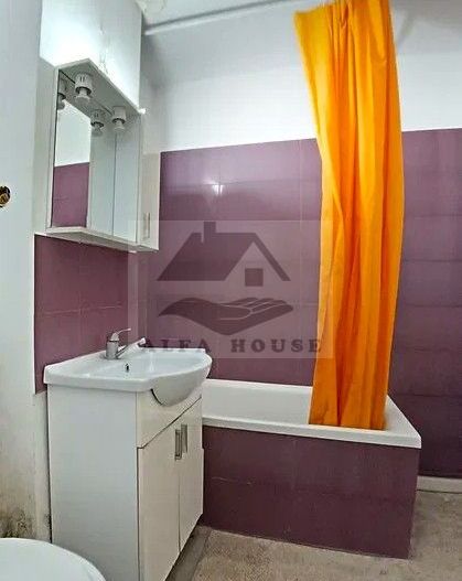 Apartament cu trei camere, zona Racadau 77 mp , etaj intermediar - Poză 7