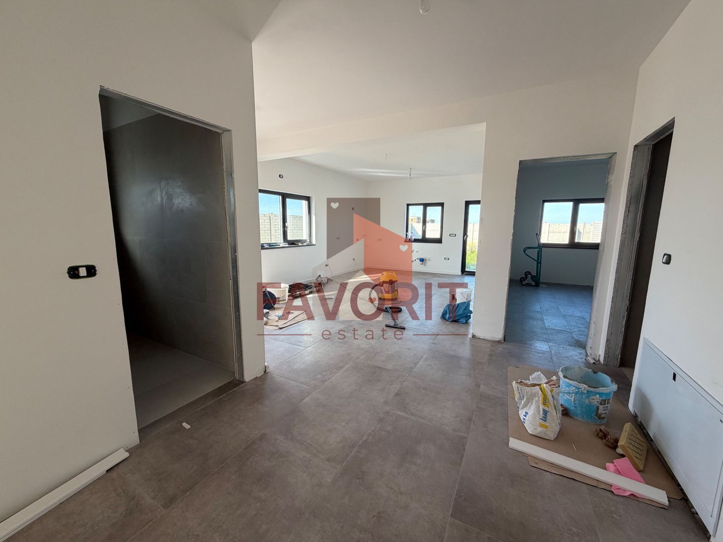 Duplex pe parter finisat la cheie. Zona Torontalului -Metro 2 . CF de Timisoara - Poză 2