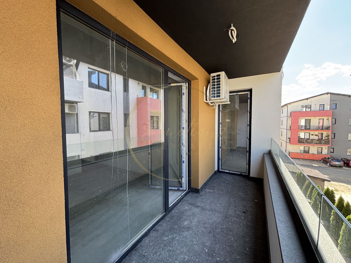 NOU | Apartament 4 camere superb cu scara interioara | 2 locuri de parcare - Poză 4