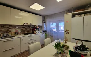 Apartament 3 camere | 78 mp | Zona Semicentrala - Poză 11