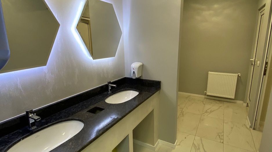 Spațiu de birouri de 300mp de închiriat în zona Centrala - Poză 10