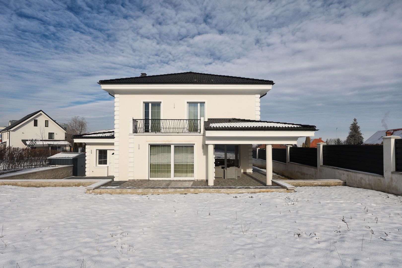 Casă ideală pentru familie în Brașov, Bunloc – spațioasă, luminoasă, priveliște - Poză 18