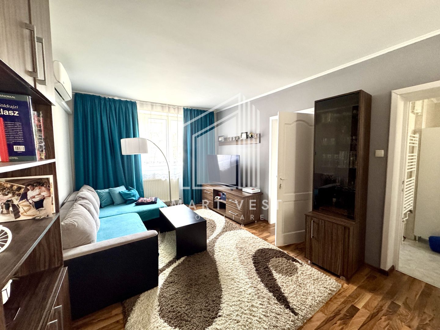 Apartament 3 camere | Etajul 2 | Zona Centrala - Poză 1