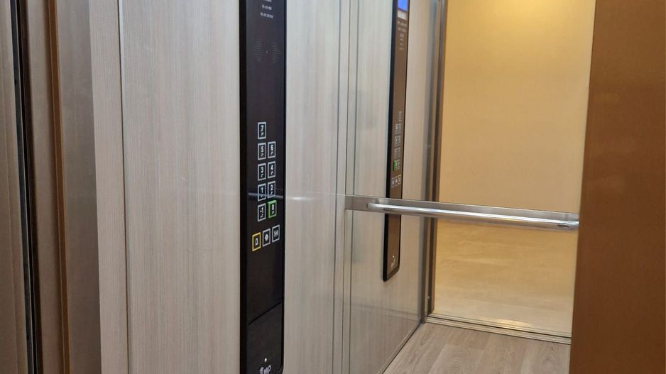 Apartament de lux cu terasa, complet utilat - Poză 15