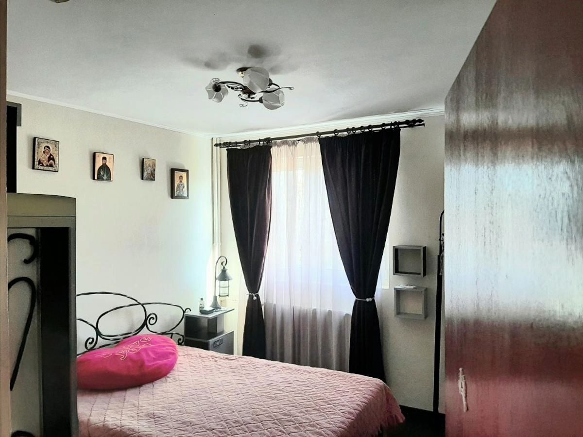 2 camere | 49,9 mp total | Etaj 4/10 | COMISION 0 - Poză 2