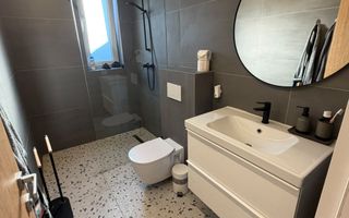 Casa cu 5 camere | Cartierul Tineretului | Oradea - Poză 4