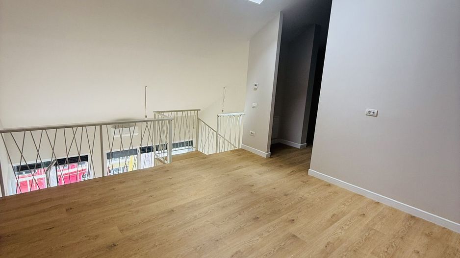 Complexul Studențesc | 3 camere | Scară interioară | 94 mp | Parcare privata - Poză 7
