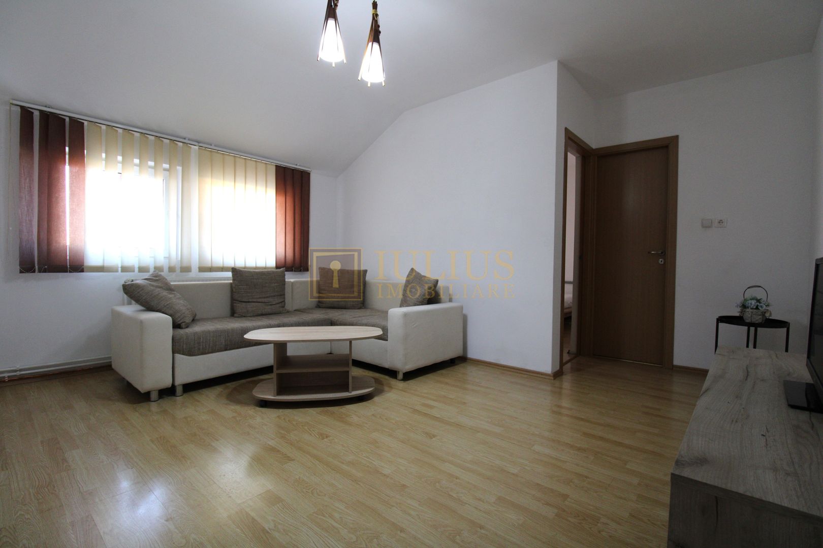 Sagului la 4 min de Shopping City! 2camere; centrala proprie. - Poză 1