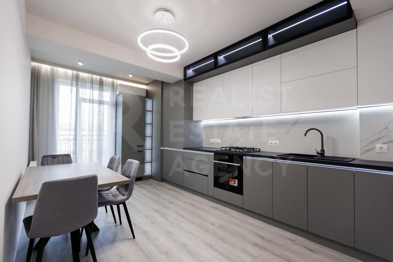 Vânzare, apartament, 2 camere + living, strada Jubiliară, Codru - Poză 2