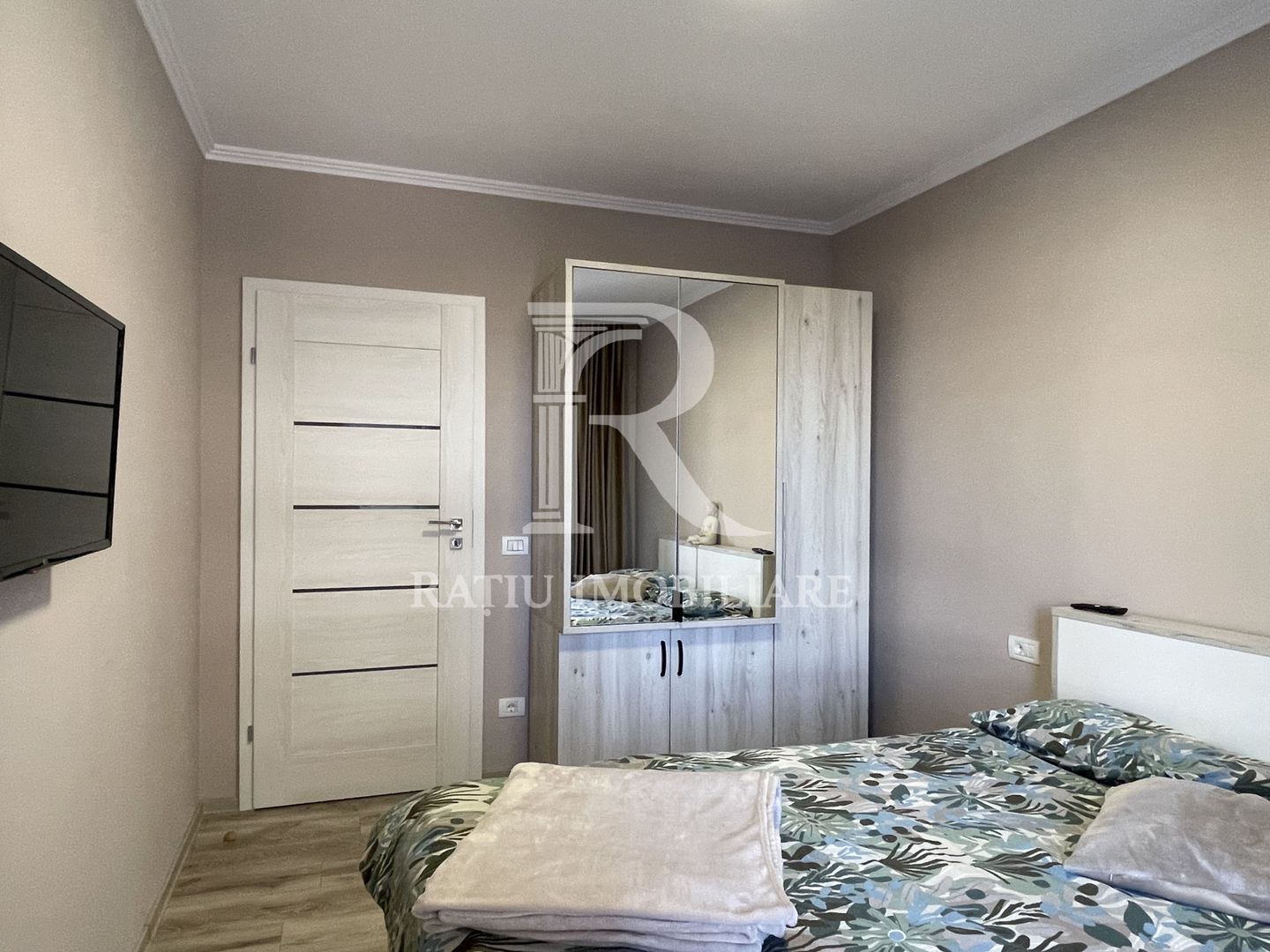 Apartament cu 3 camere | Parcare | Etaj 2 | West Residence | Oradea - Poză 6