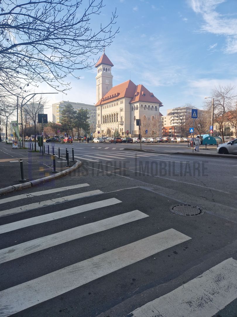 Spatiu comercial, open space, pana la 230 m², vestiar si dusuri in locatie - Poză 1