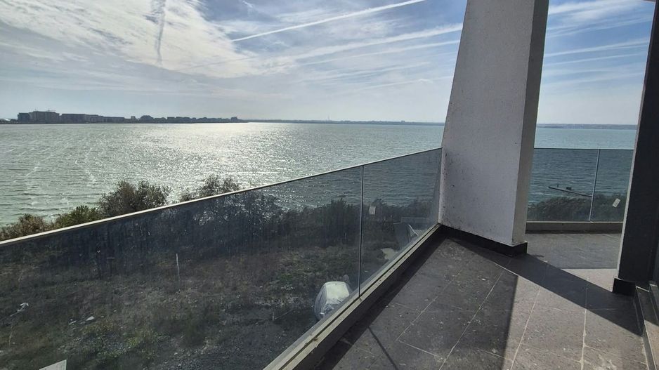 Ap. 2 camere de vânzare, vedere panoramică la lac, Mamaia Nord - Poză 5