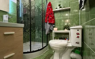 4 CAMERE | 2 BAI | DECOMANDAT | 7 MIN APARATORII PATRIEI - Poză 17