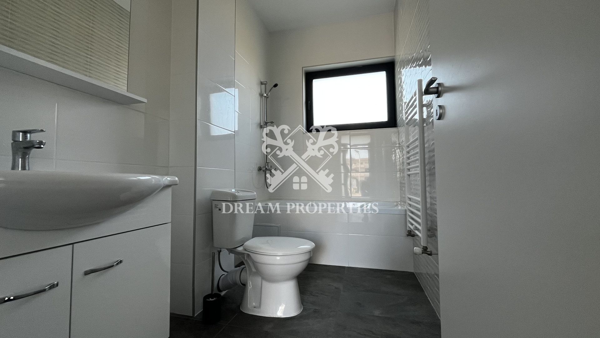 COMISION 0%! Casa individuala 4 camere, 3 bai, teren 440 mp, Dezmir - Poză 19