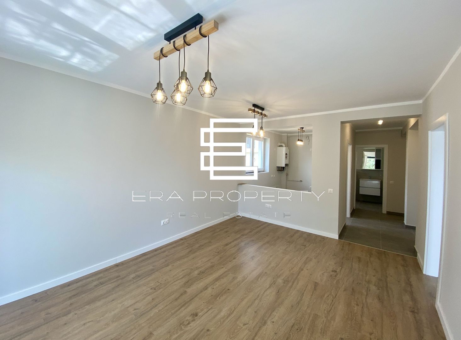 Apartament 3 camere,  76 mp, zona Industriala Vest - Poză 3